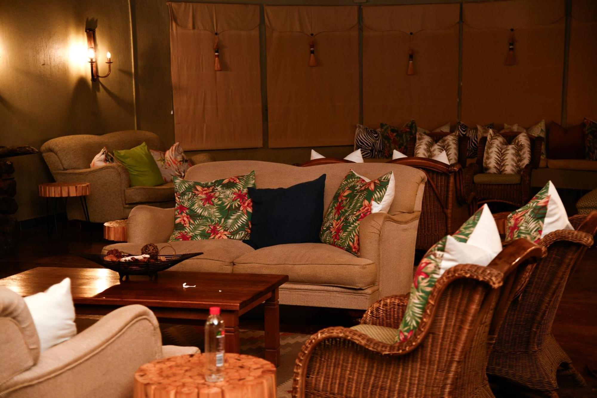 The Springbok Lodge Ladysmith Extérieur photo
